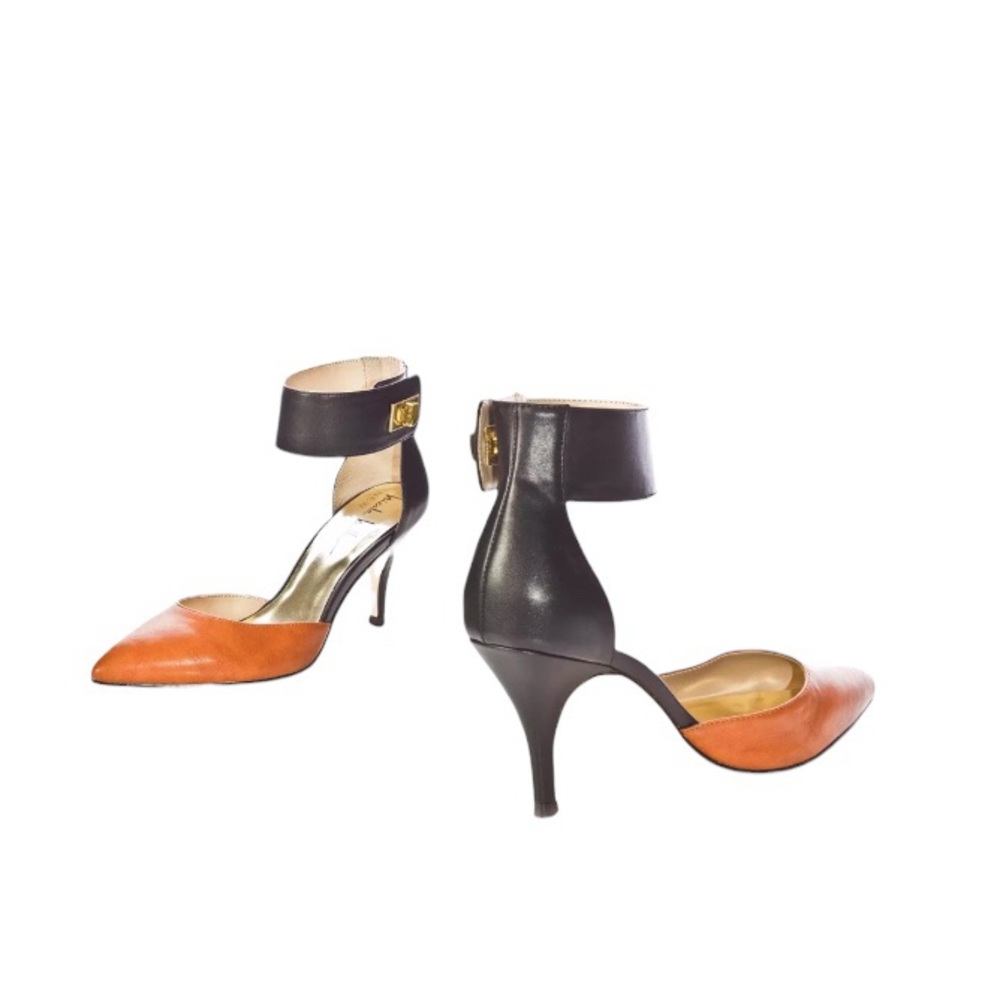 🚨𝐂𝐋𝐄𝐀𝐑𝐎𝐔𝐓 𝐒𝐀𝐋𝐄🚨𝐍𝐈𝐂𝐎𝐋𝐄 𝐌𝐈𝐋𝐋𝐄𝐑 👠“Brandy” Two-Tone Cuff Heels